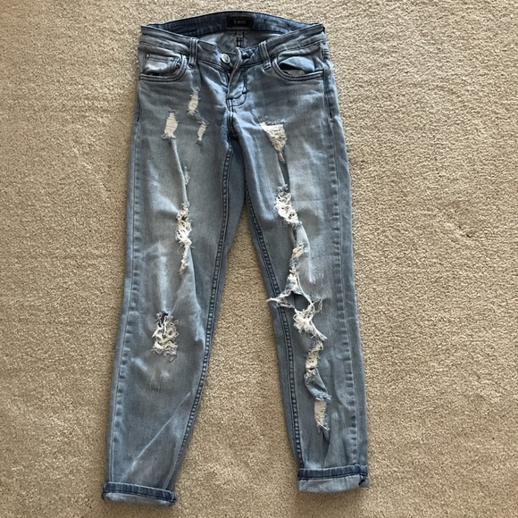STS Blue distressed jeans - Picture 1 of 3